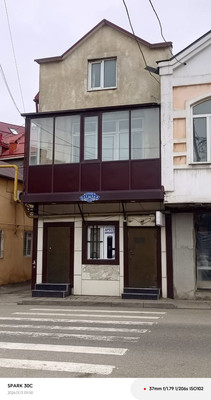 Снять  помещение свободного назначения